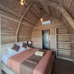 Nang Ade House